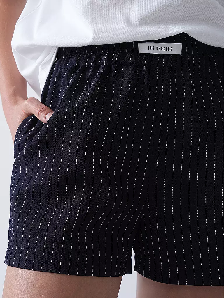 105 DEGREES | Shorts THE SHORT | weiss