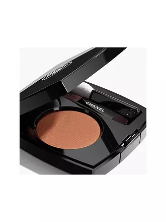CHANEL | VIELSEITIGER UND LANGANHALTENDER LIDSCHATTEN | hellgrün