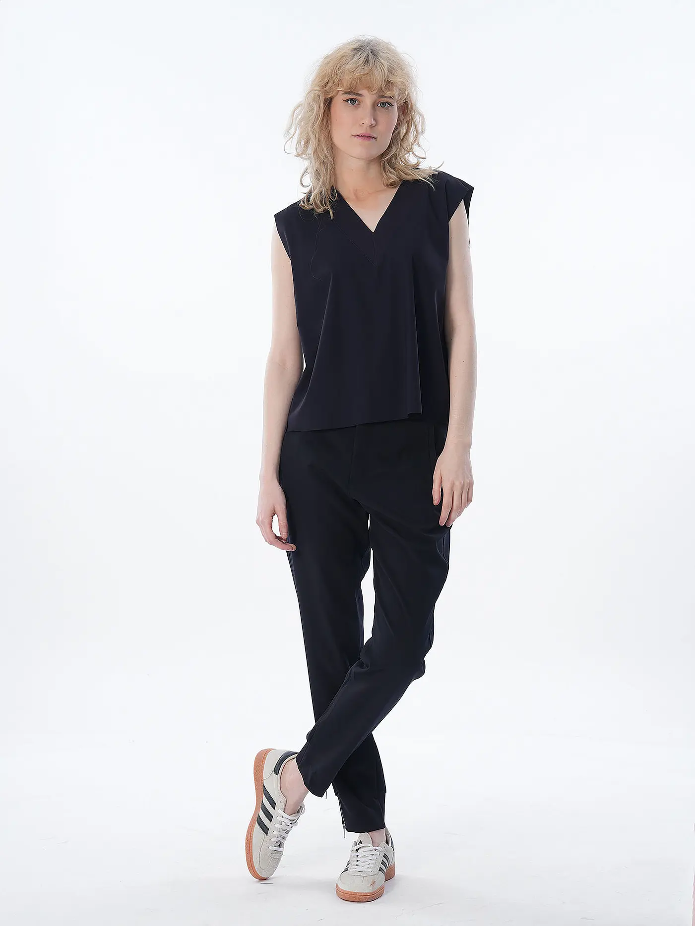 NINETO9 | Top | 