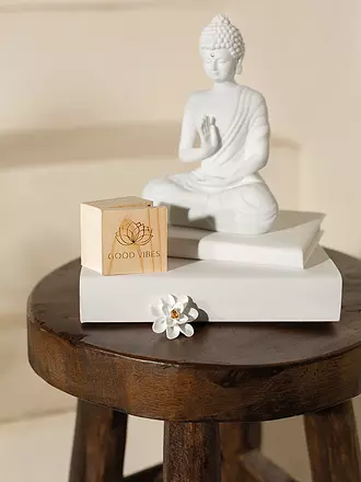 RAEDER | Buddha Figur sitzend klein ZEN SPIRIT | weiss