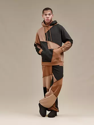 UGG | Boots CLASSIC ULTRA MINI BOOT | camel