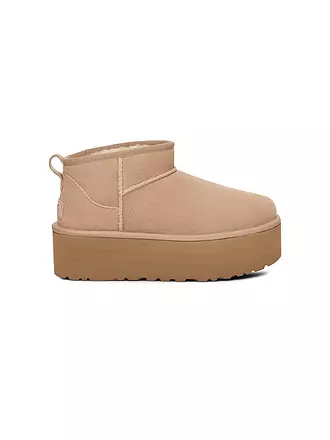 UGG | Snowboots CLASSIC ULTRA MINI | schwarz