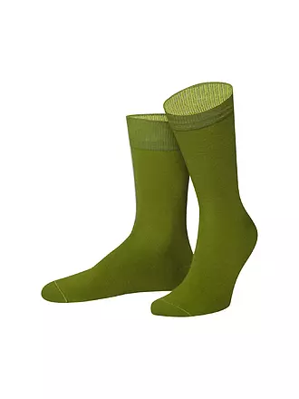 VON JUNGFELD | Socken Yukon / olive | dunkelgrün