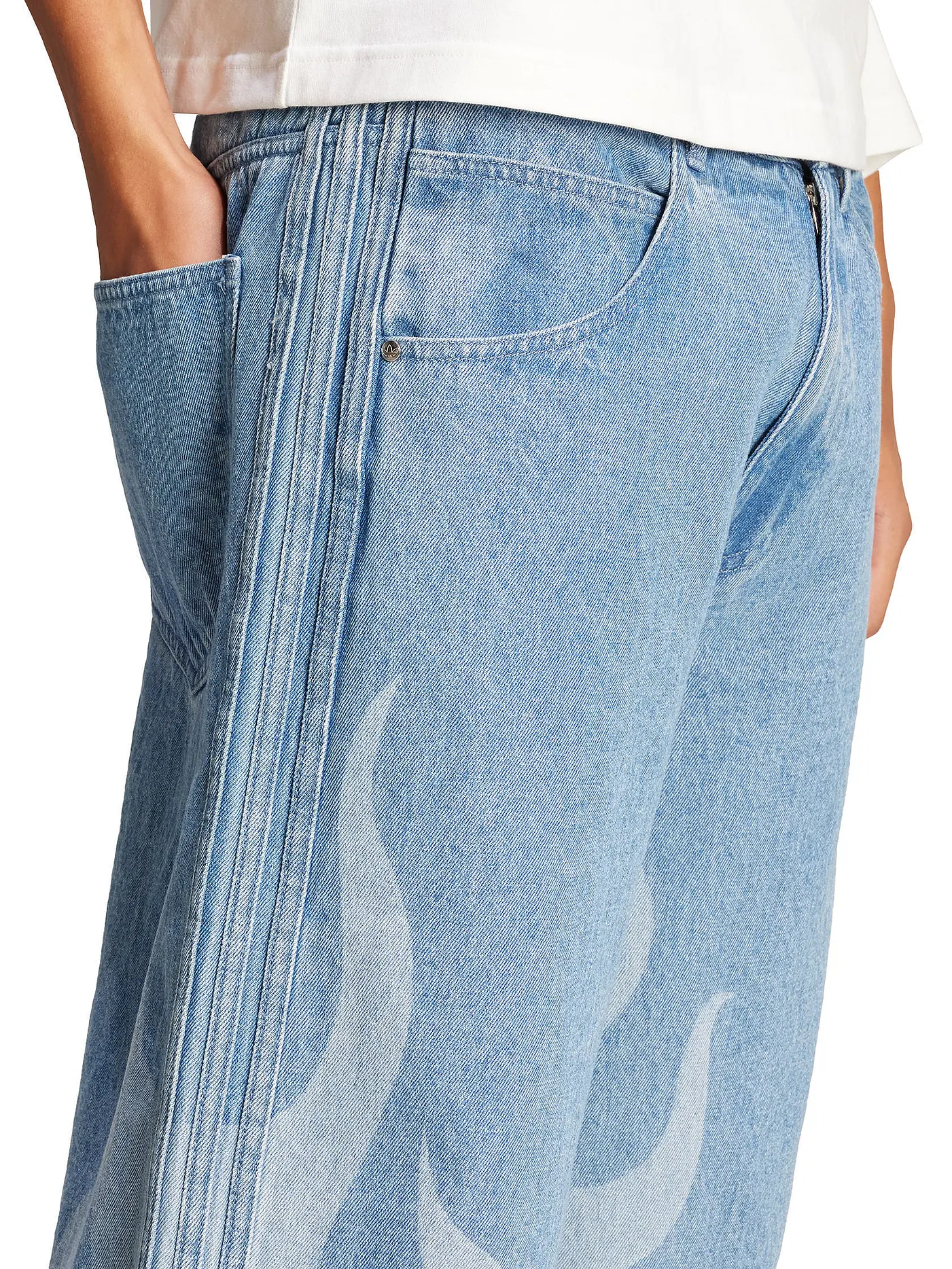 ADIDAS ORIGINALS | Jeansshorts | hellblau
