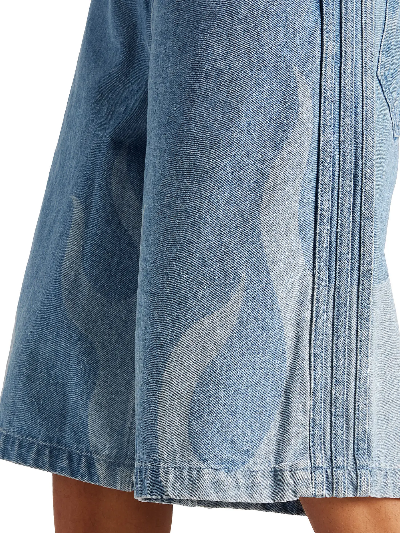 ADIDAS ORIGINALS | Jeansshorts | hellblau