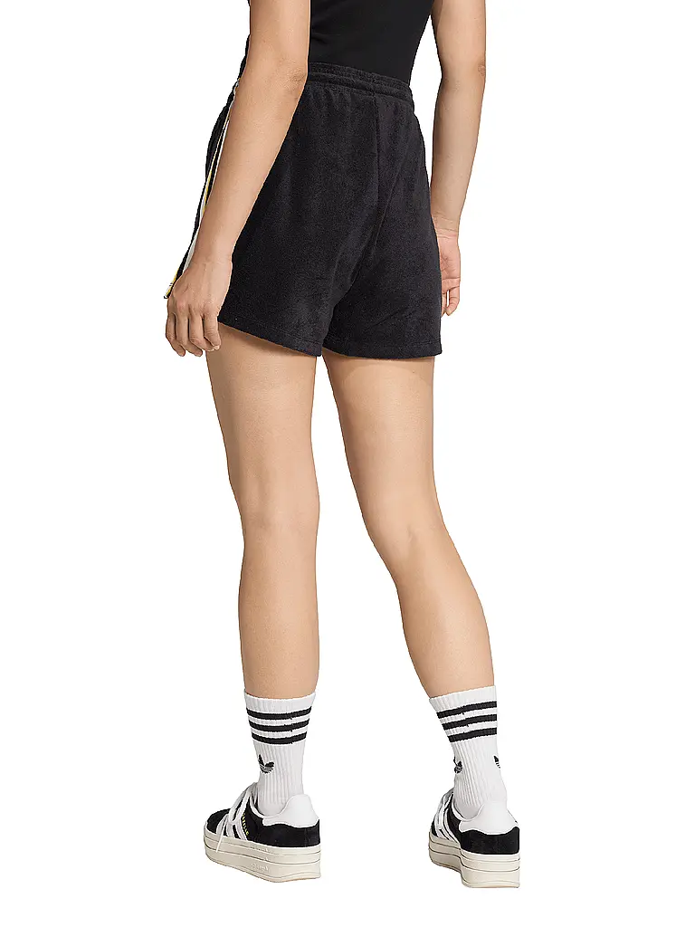 ADIDAS ORIGINALS | Shorts TT | schwarz
