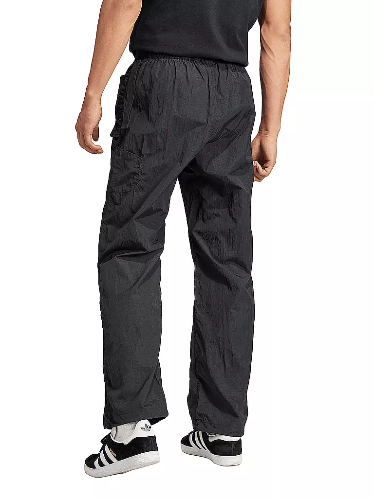 ADIDAS | Cargohose | schwarz