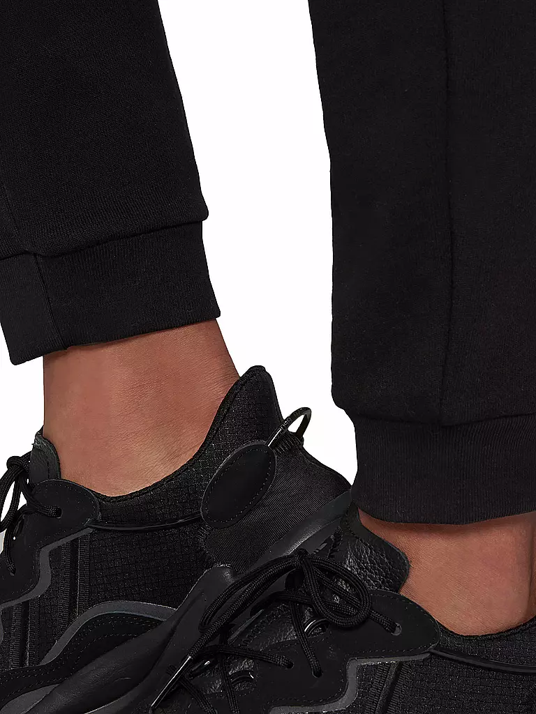 ADIDAS | Jogginghose | schwarz