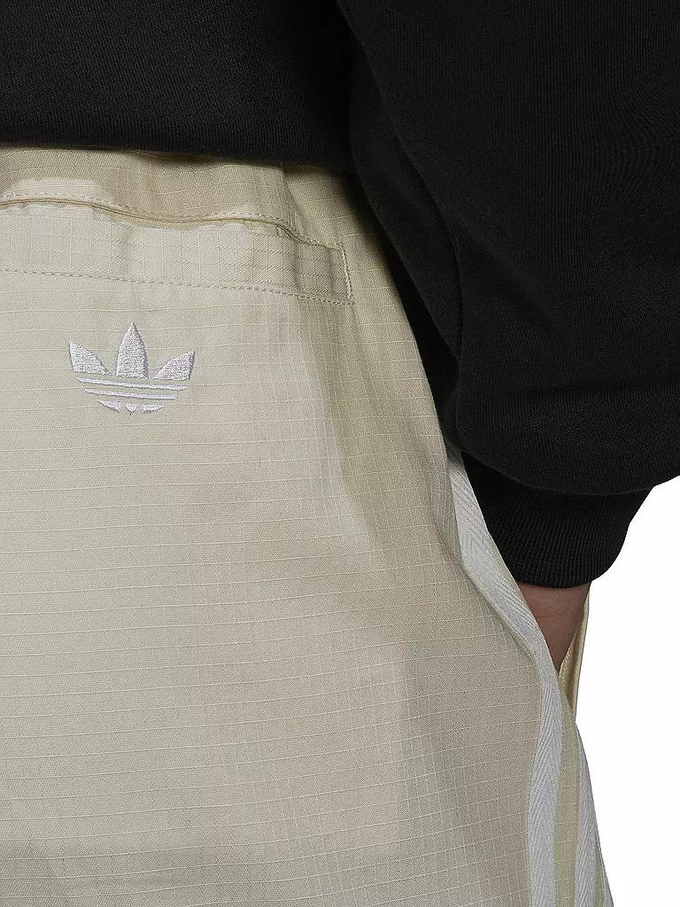 ADIDAS | Pants Relaxed Fit | beige