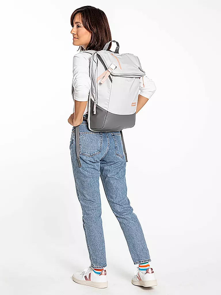 AEVOR | Rucksack Daypack 18L | grau