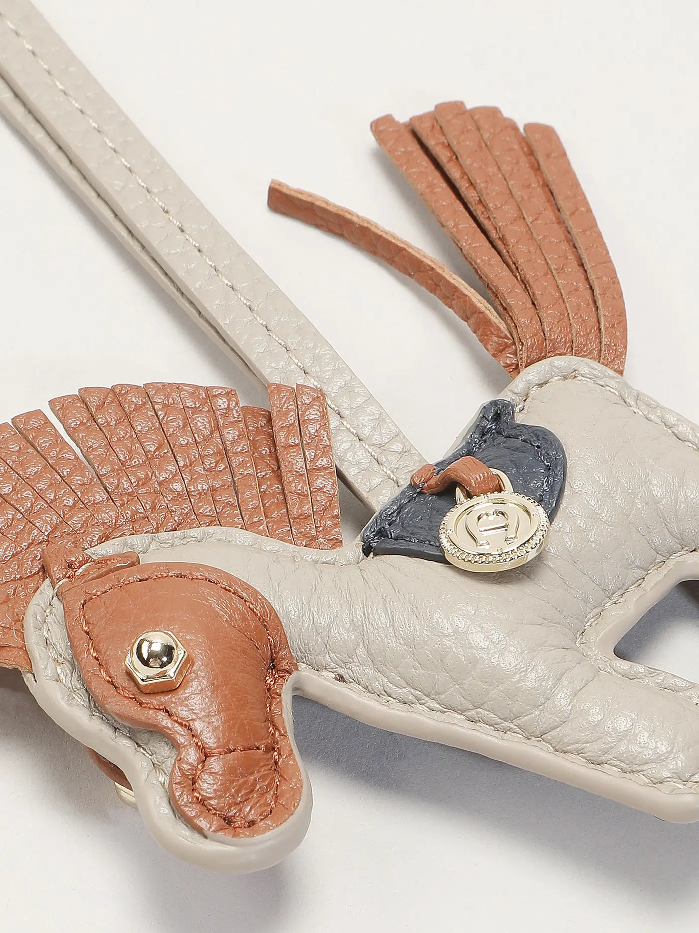 AIGNER | Anhänger PFERD | beige