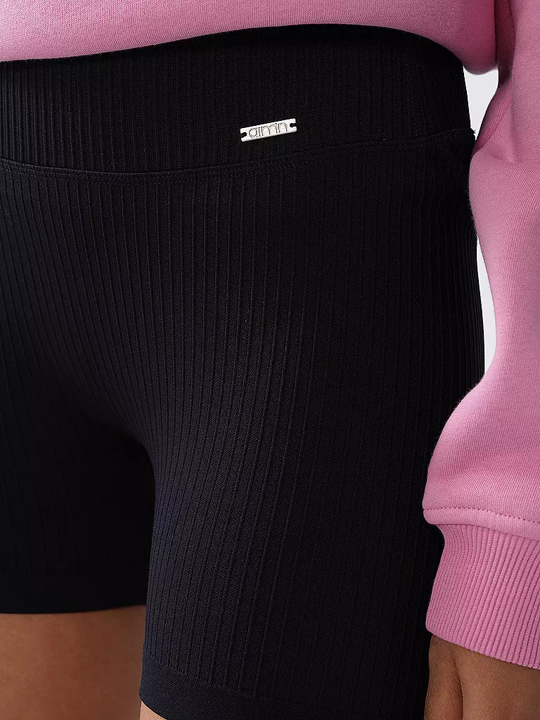 AIMN | Shorts  | schwarz