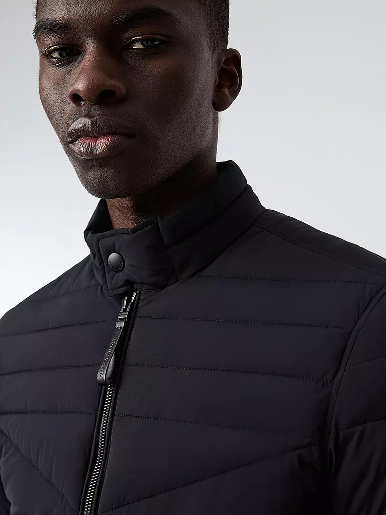 ALPHATAURI | Leichtsteppjacke OLAT | schwarz