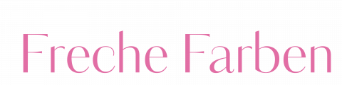 Das Textlogo lautet in fetten schwarzen und rosa Buchstaben „Freche Farben“.