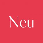 Das Bild zeigt einen roten quadratischen Hintergrund mit dem Wort „Neu“ in weißer Serifenschrift, zentriert in der Mitte.