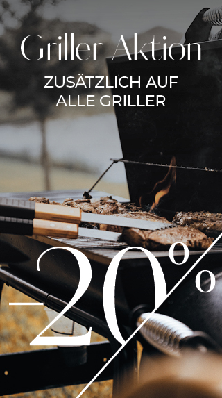 Nahaufnahme eines Grills, auf dem Essen gegart wird, begleitet von einem fettgedruckten Text, der 20 % Rabatt auf alle Grills verspricht. Der Hintergrund zeigt eine verschwommene Außenkulisse. Der Text lautet „Griller Aktion – Zusätzlich auf alle Griller“.