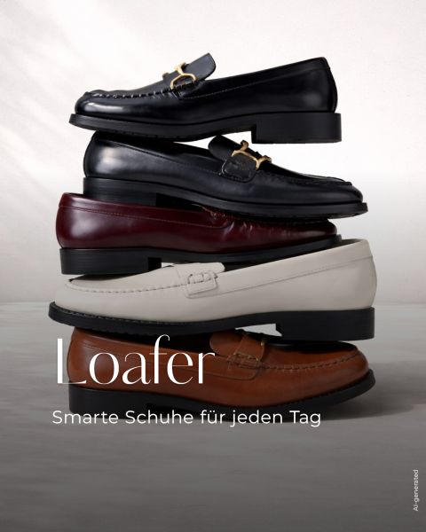 Ein Stapel von vier eleganten Loafern in Schwarz, Burgunderrot, Weiß und Braun mit dem Text: "Loafer, Smarte Schuhe für jeden Tag.