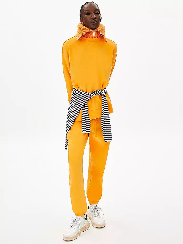 ARMEDANGELS | Jogginghose IVAA | orange