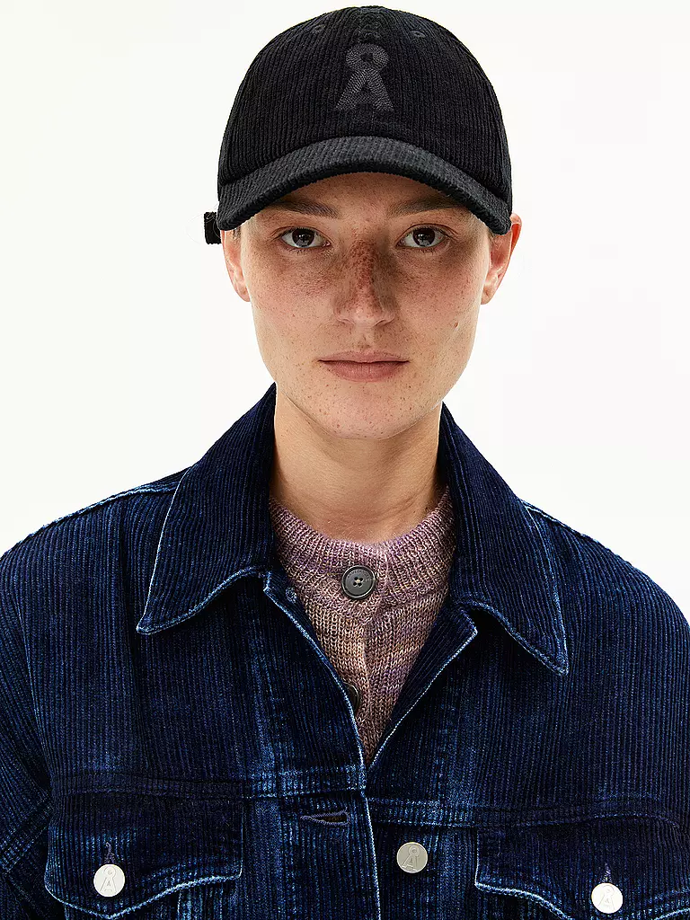 ARMEDANGELS | Kappe YENAAS CORDUROY | schwarz