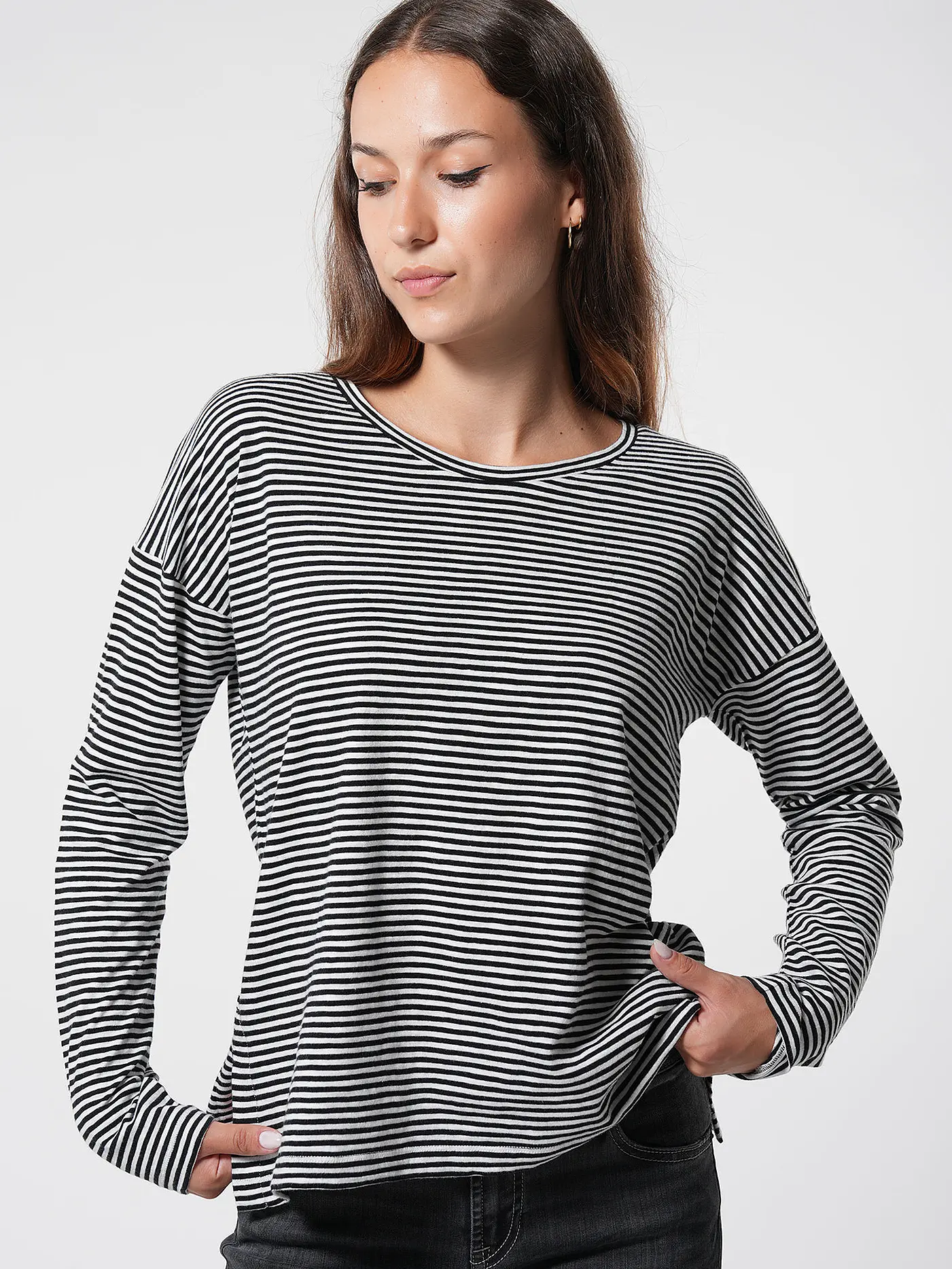 ARMEDANGELS | Langarmshirt XIANAA | schwarz