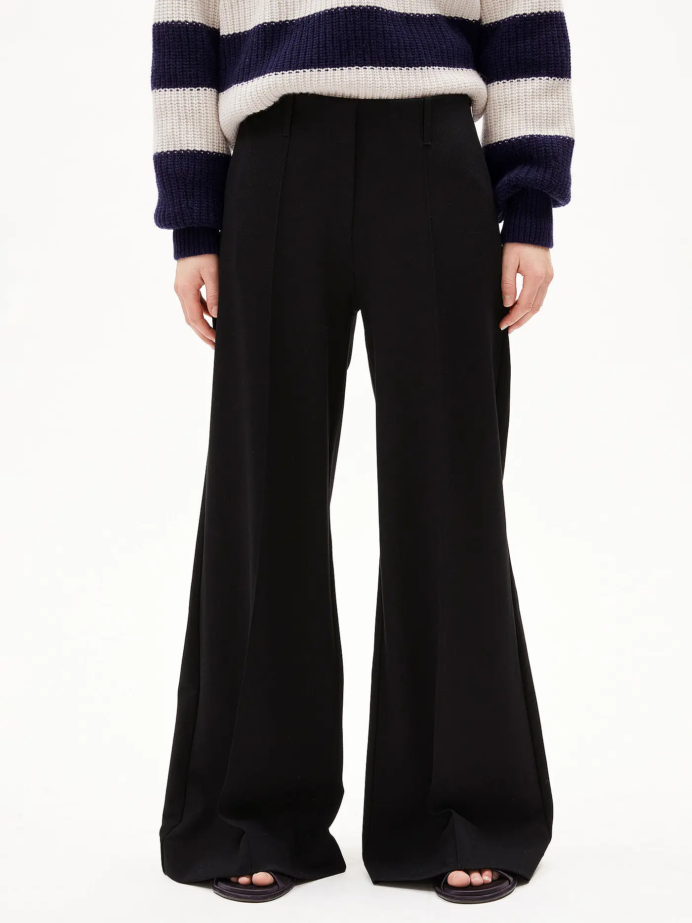 ARMEDANGELS | Marlenehose MAEVAA | schwarz