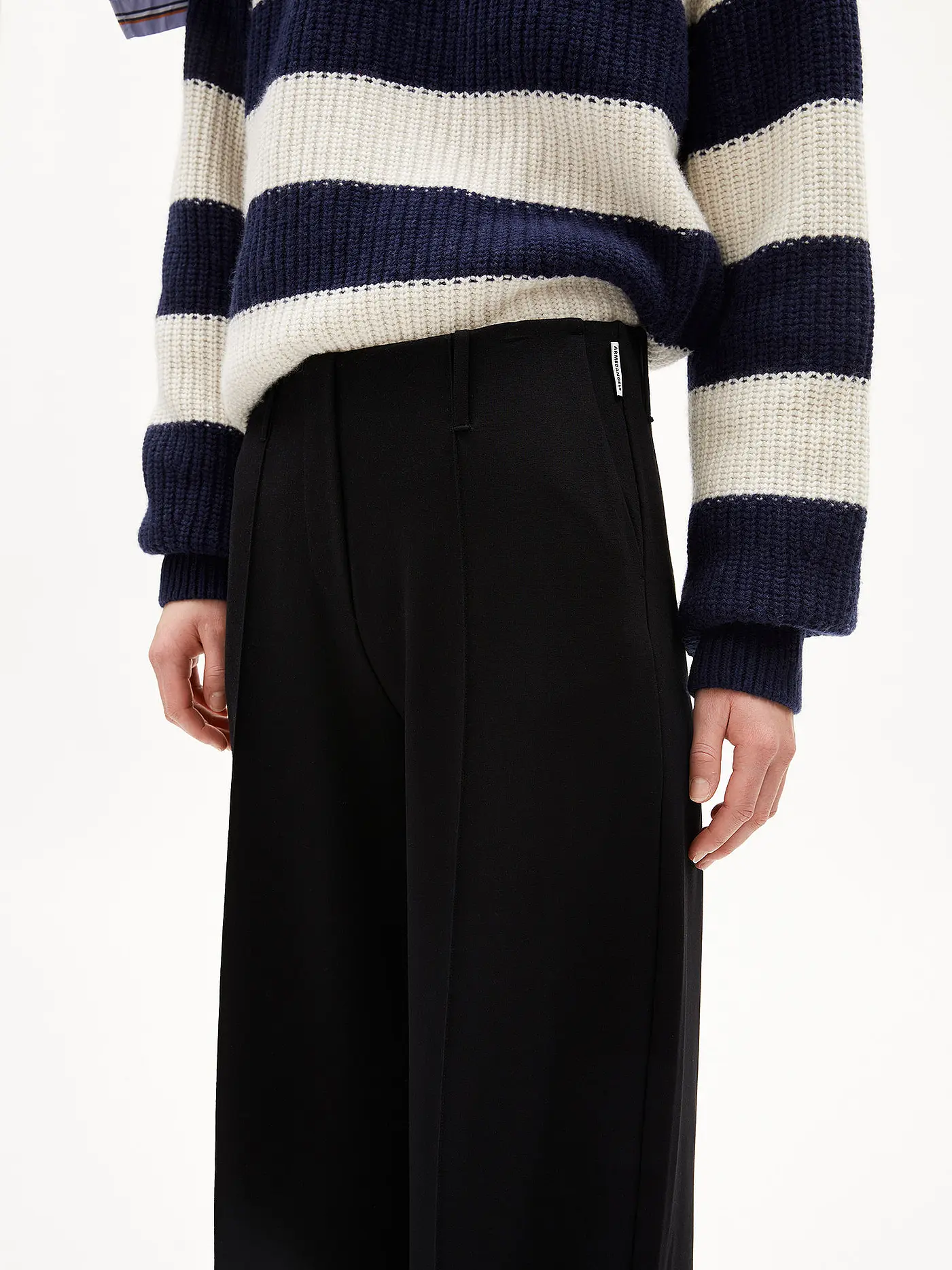 ARMEDANGELS | Marlenehose MAEVAA | schwarz
