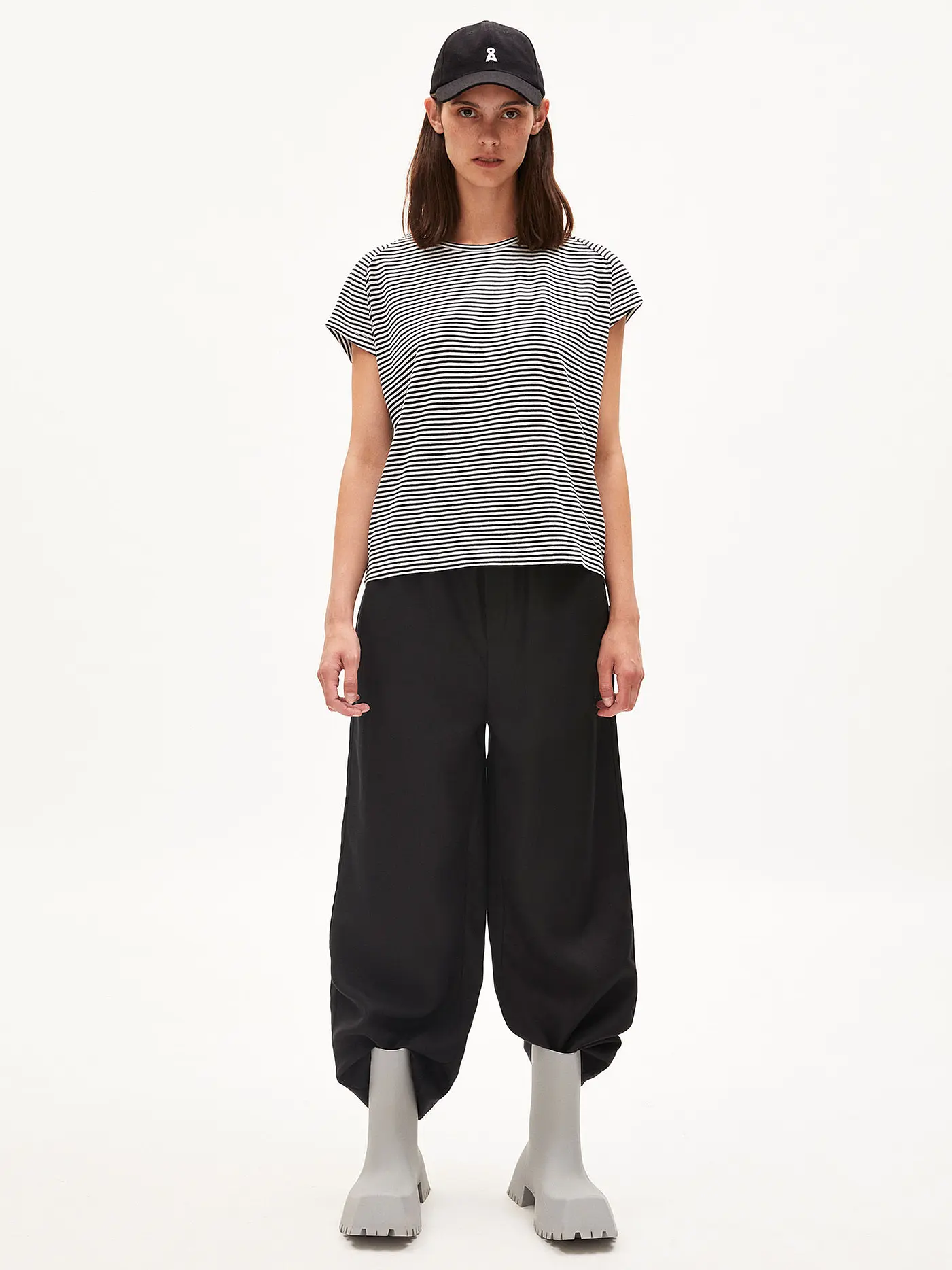 ARMEDANGELS | T-Shirt ONELIAA LOVELY STRIPES | schwarz