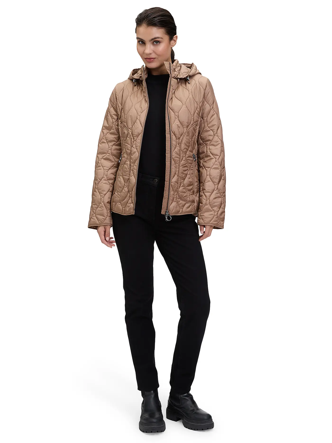 BETTY BARCLAY | Leichtsteppjacke  | camel