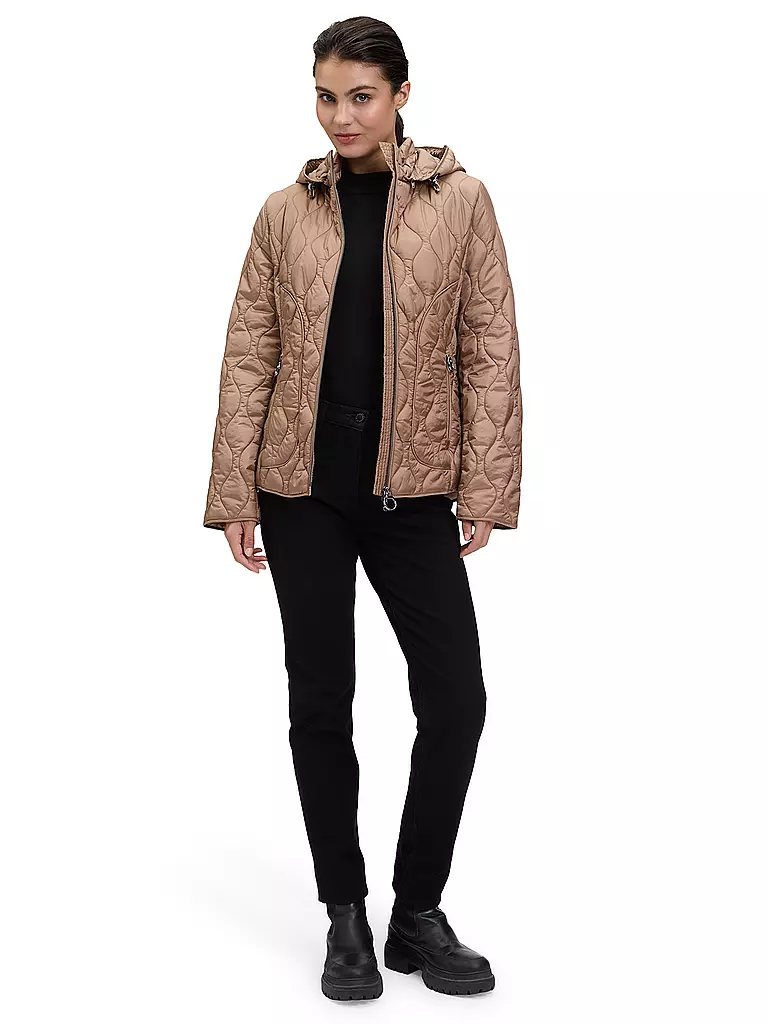 BETTY BARCLAY | Leichtsteppjacke  | camel