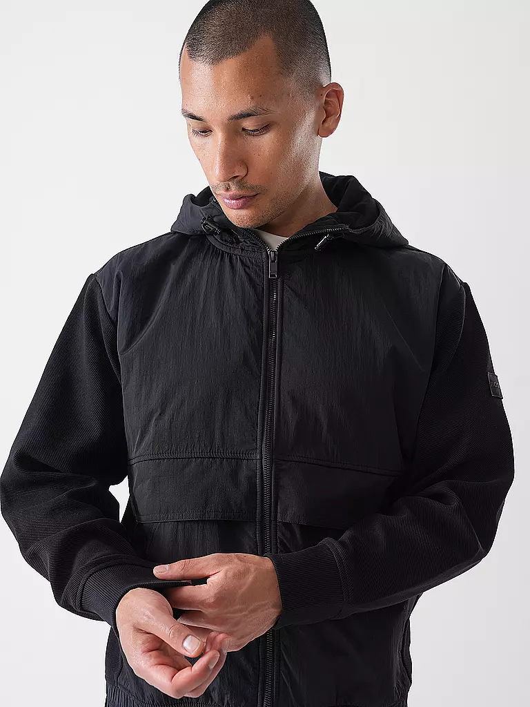 BOSS | Jacke ZE__HOOD | schwarz