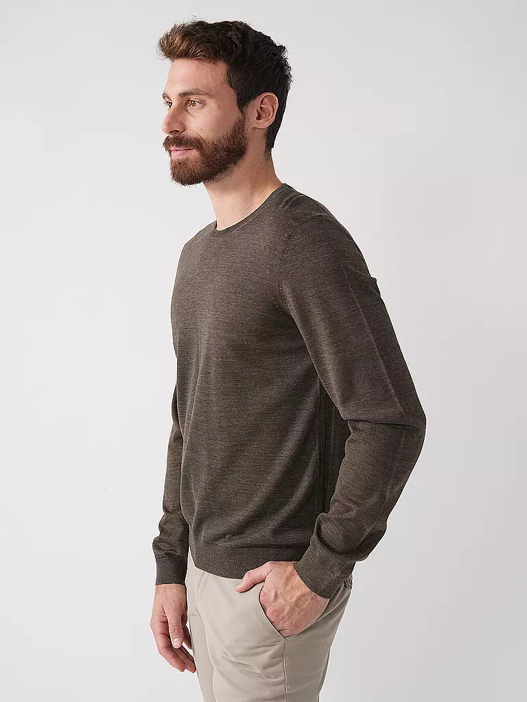BOSS | Pullover Slim Fit LENO-P | olive