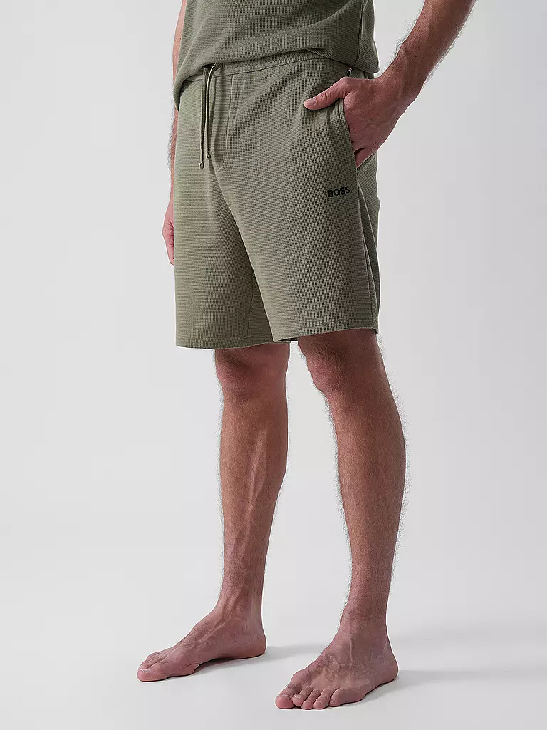 BOSS | Pyjamahose - Shorts | olive