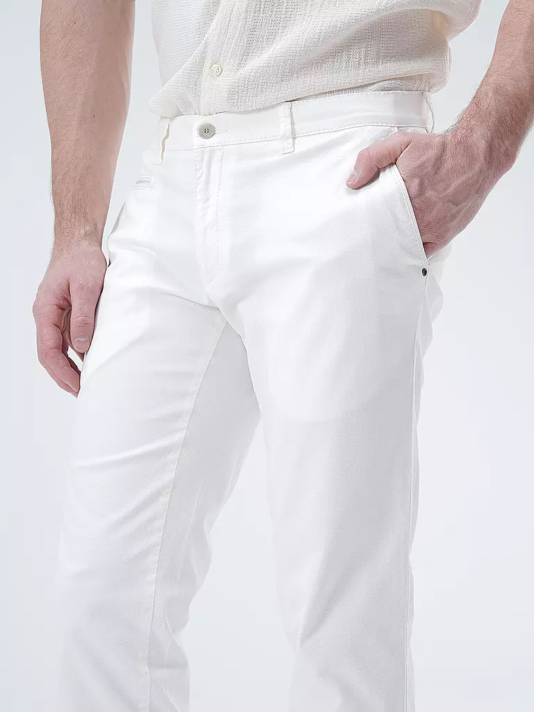 BRAX | Chino Modern Fit FABIO | weiss