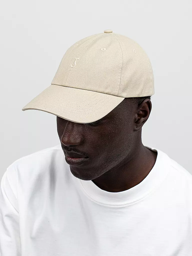 BUTCHER OF BLUE | Kappe DAD | beige