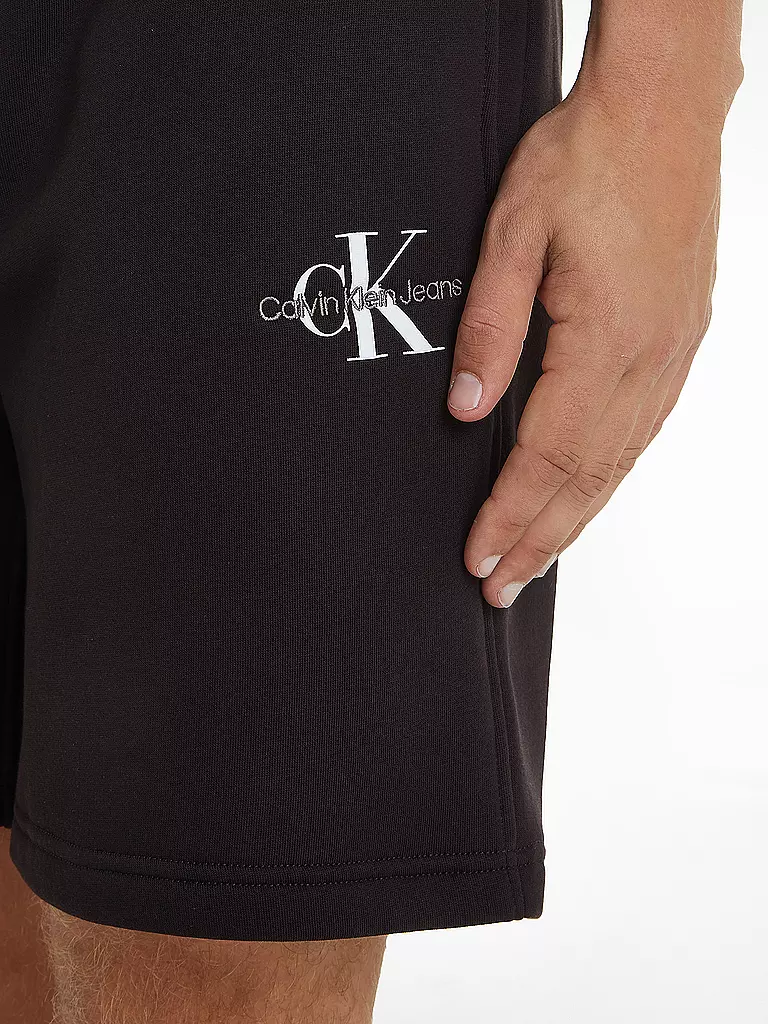 CALVIN KLEIN JEANS | Shorts  | schwarz