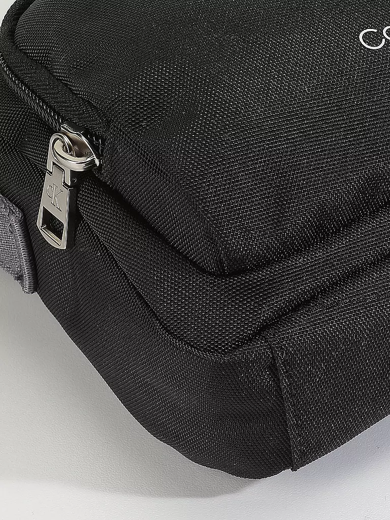 CALVIN KLEIN JEANS | Tasche - Umhängetasche Sport Essentials | schwarz