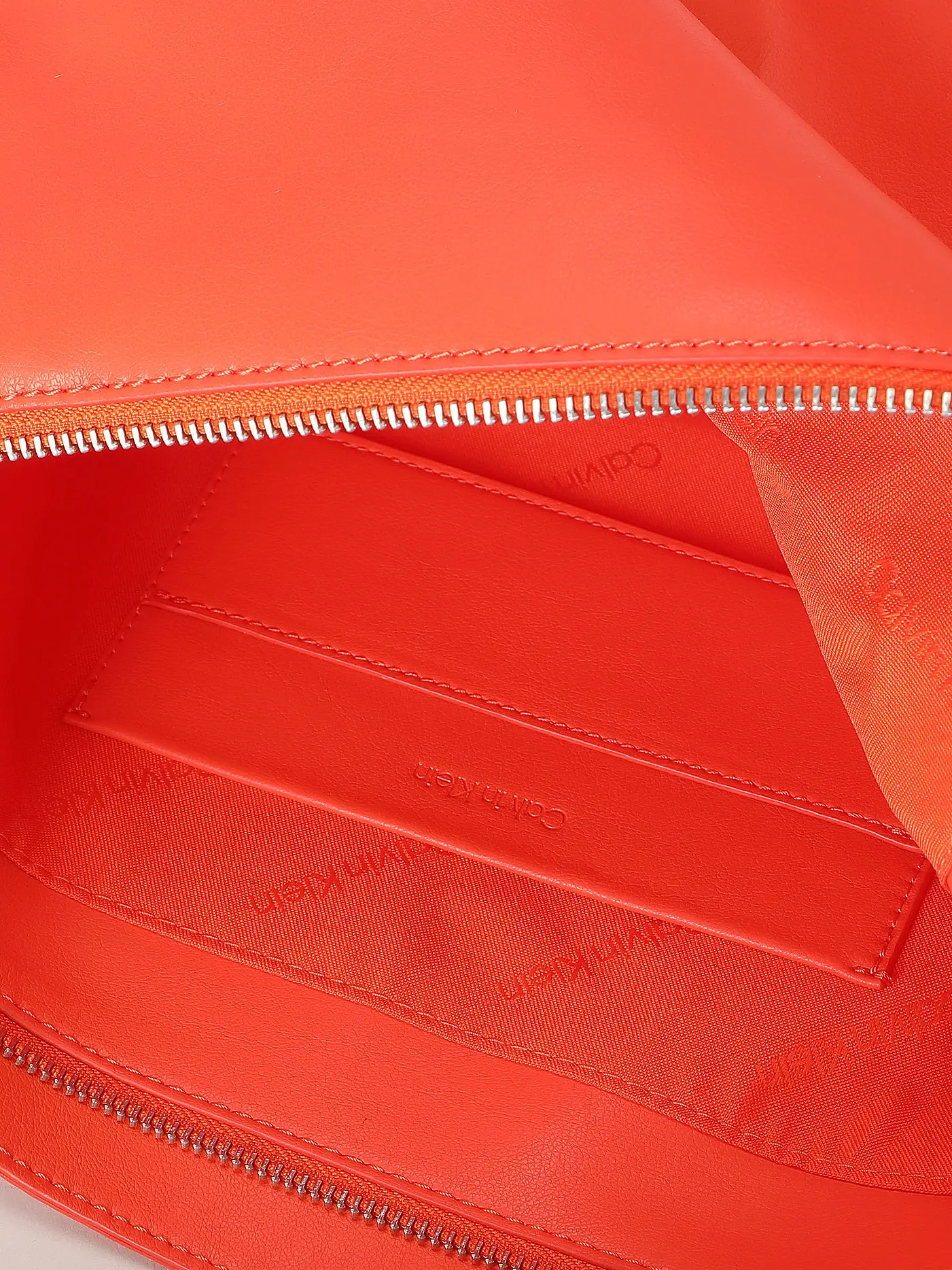 CALVIN KLEIN | Tasche - Hobo GRACIE  | orange