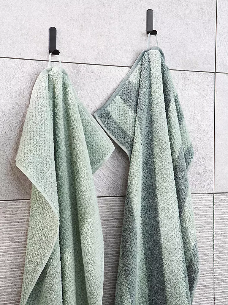 CAWÖ | Duschtuch PURE STRIPES 80x150cm Mystic Green | dunkelgrün