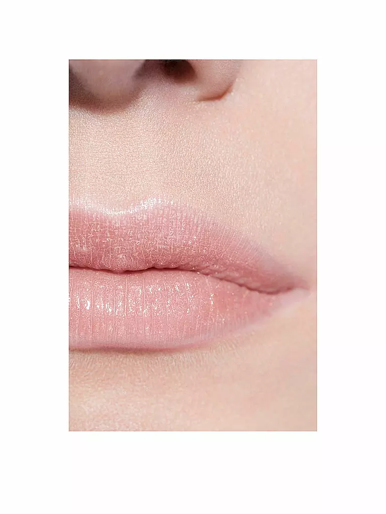 CHANEL |  DER GETÖNTE UND FEUCHTIGKEITSSPENDENDE BALSAM, DESSEN FARBINTENSITÄT SICH GANZ INDIVIDUELL ANPASSEN LÄSST, SORGT TAG FÜR TAG FÜR WUNDERSCHÖNE LIPPEN 3G | kupfer