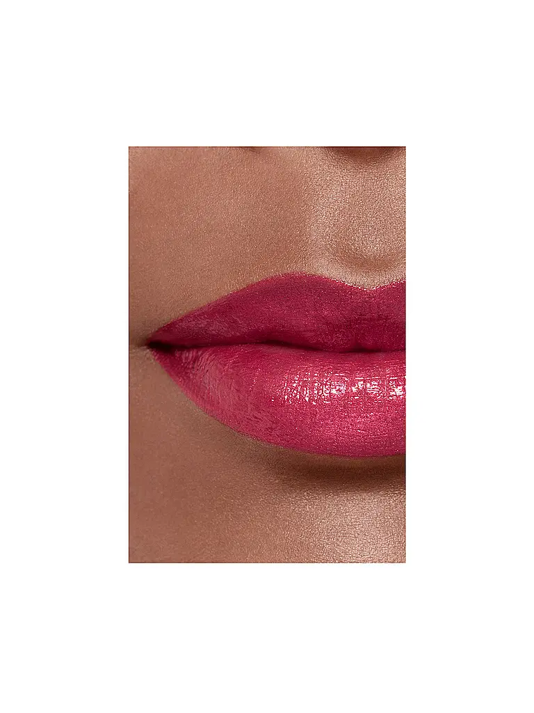 CHANEL | DER GLÄNZENDE FLUID-LIPPENSTIFT MIT LANGEM HALT | Dunkelrot