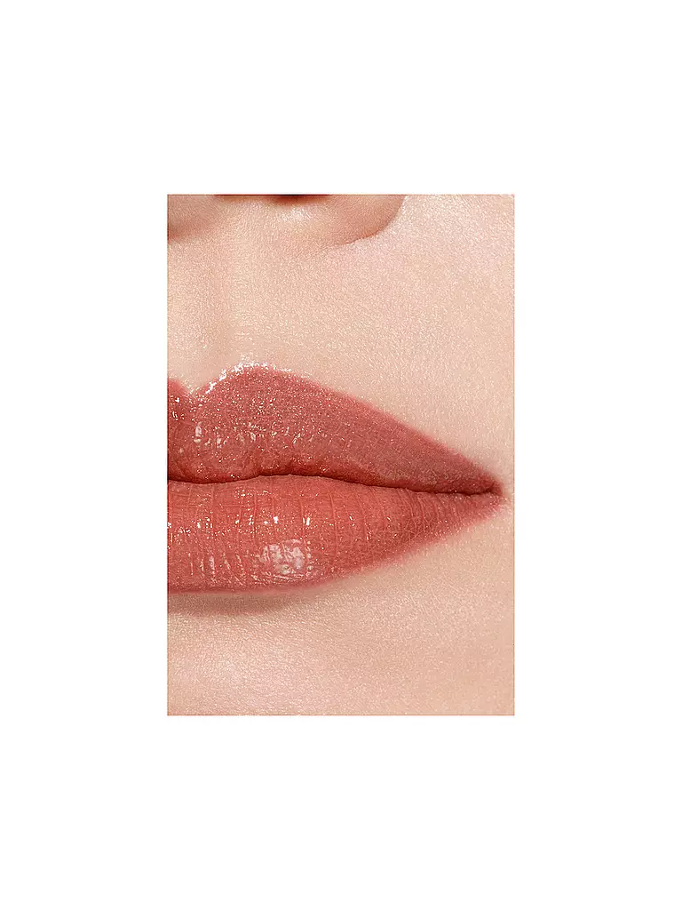 CHANEL | GLÄNZEND, GETÖNTER, FEUCHTIGKEITSSPENDENDER, VERSCHÖNERNDER LIPPENBALSAM MIT INDIVIDUELLER FARBINTENSITÄT | camel