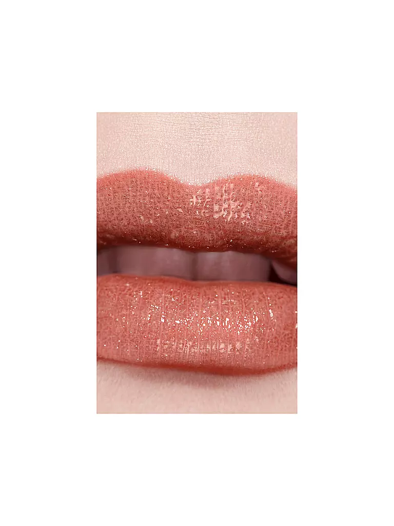 CHANEL | GLÄNZEND, GETÖNTER, FEUCHTIGKEITSSPENDENDER, VERSCHÖNERNDER LIPPENBALSAM MIT INDIVIDUELLER FARBINTENSITÄT | camel