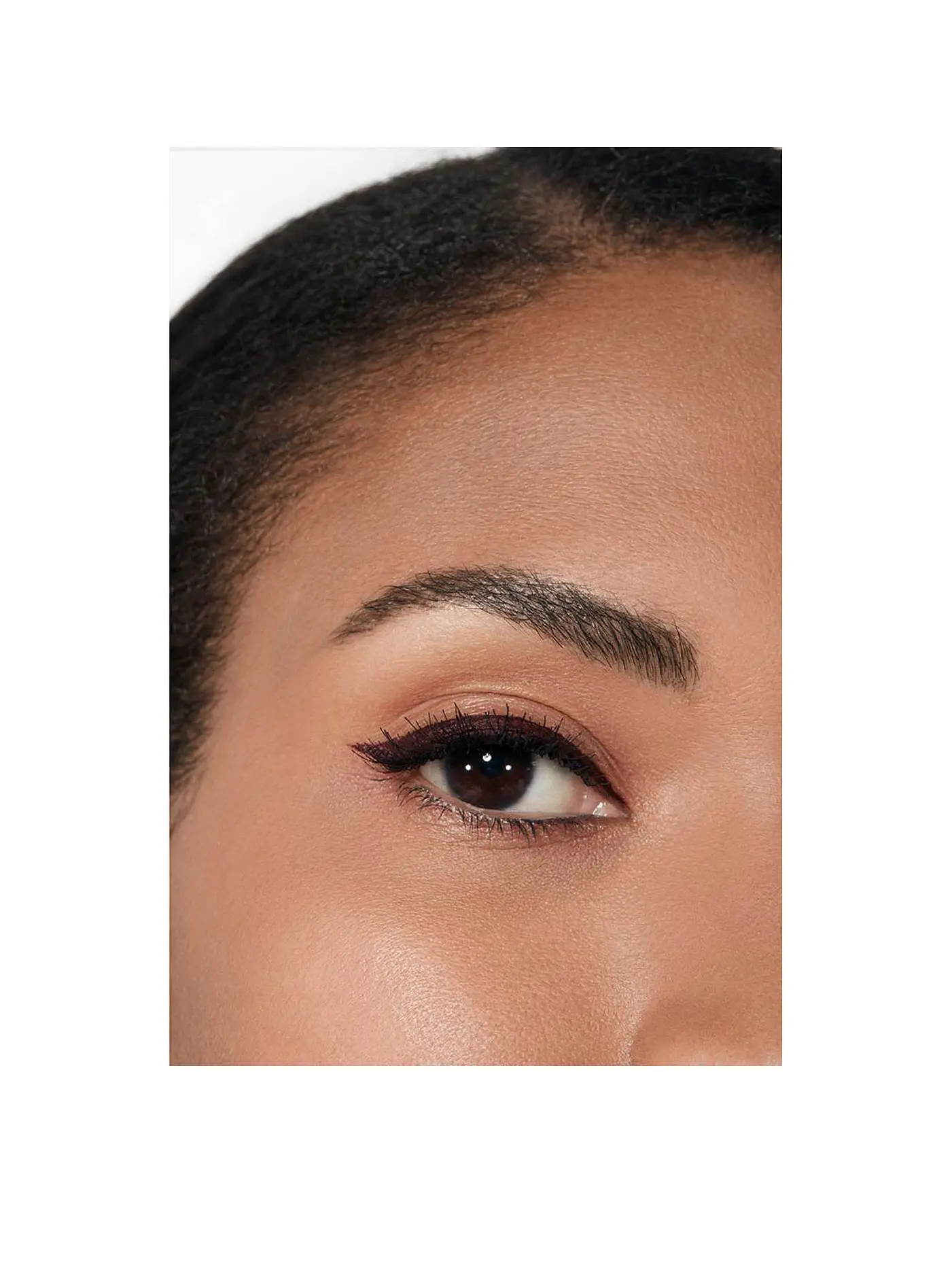 CHANEL | HOCHPRÄZISER FLÜSSIGER EYELINER ‒ LANGANHALTEND UND WASSERFEST 2.5ML | braun