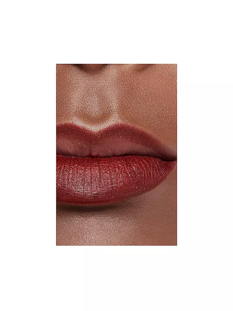 CHANEL | LIPPENKONTURENSTIFT MIT LANGEM HALT 1.2G | beere