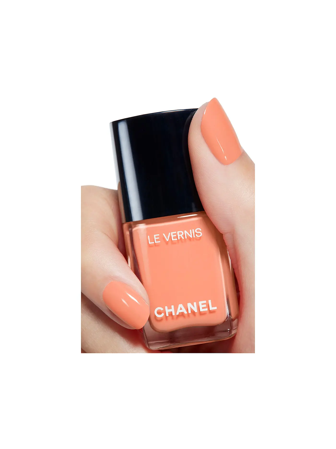 CHANEL | NAGELLACK – FARBE UND GLANZ MIT LANGEM HALT | dunkelrot