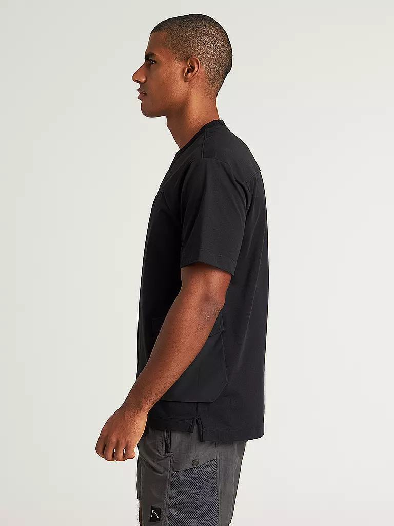 CHASIN | T-Shirt  | schwarz