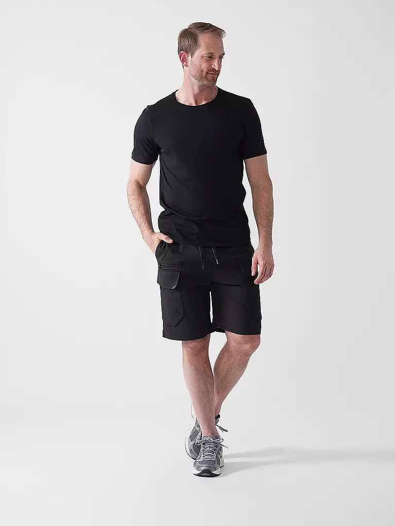 CHASIN | T-Shirt EXPAND | schwarz
