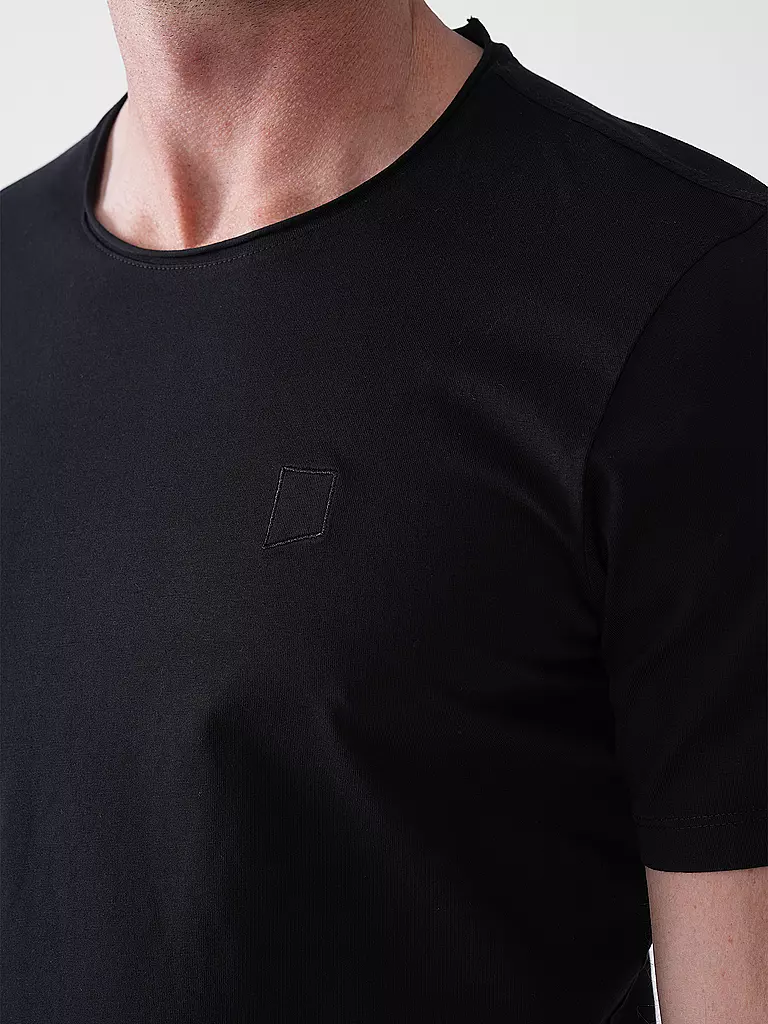CHASIN | T-Shirt EXPAND | schwarz