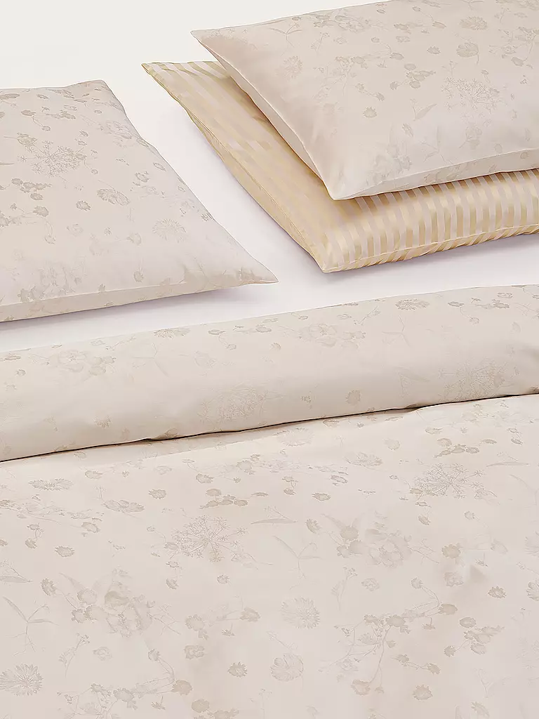 CHRISTIAN FISCHBACHER | Jacquard Kissenbezug FIORI PASTELLO 70x90cm Ivory | rosa
