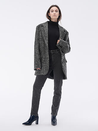 CLOSED | Blazer
